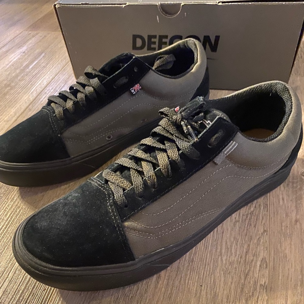 DEFCON Vans Maritime Comfycush - 10.5
